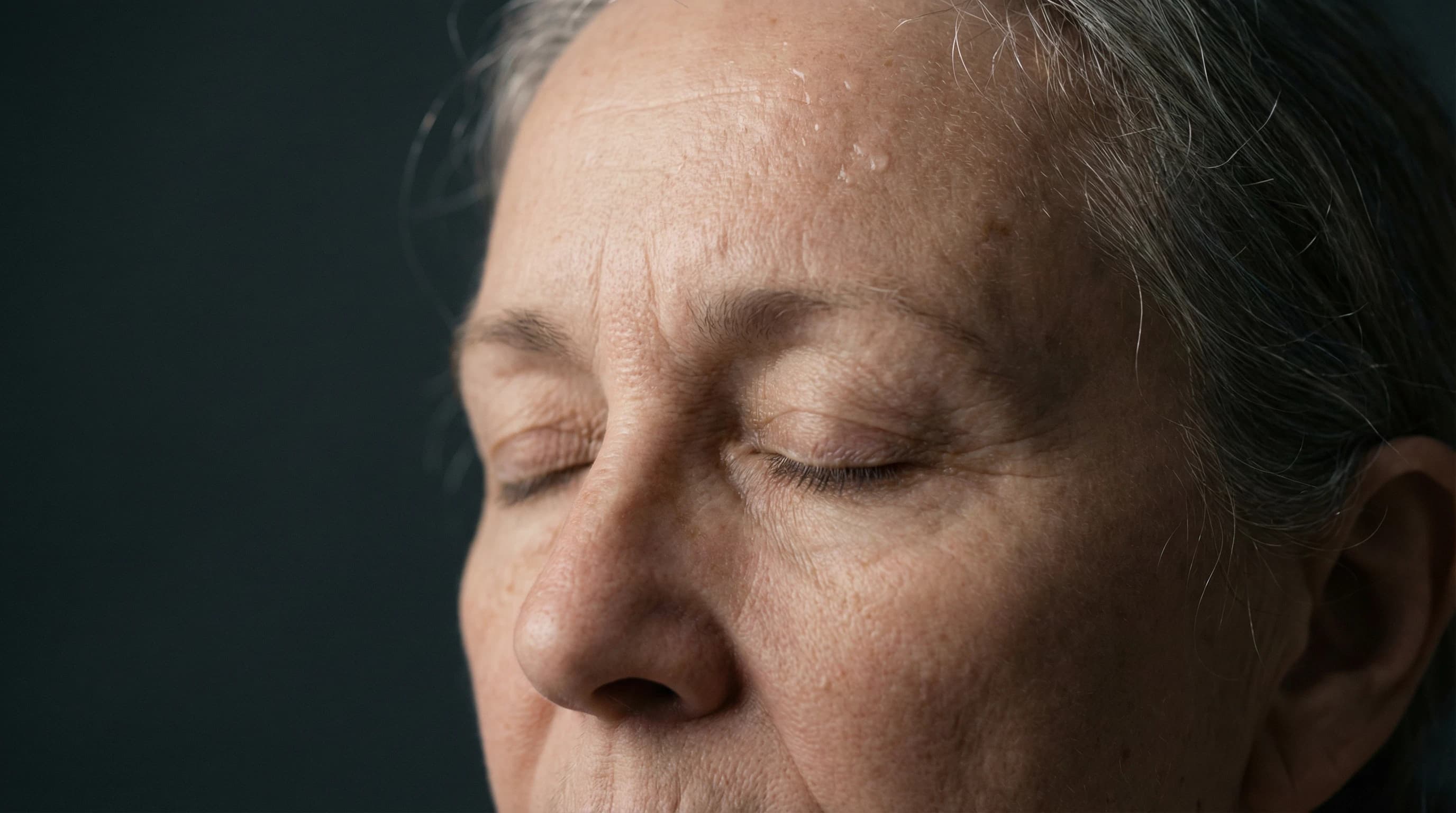 Intelligent Editing (Mask-Free)